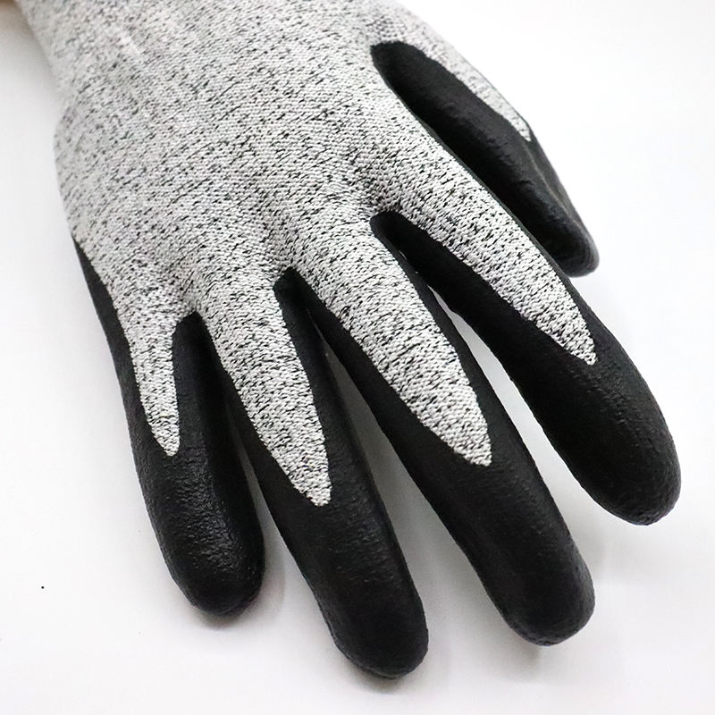 Anti-cut Safety Men Working Garden Protection Hand Glove HPPE Level 5 PU Coated Cut Resistant Gloves
