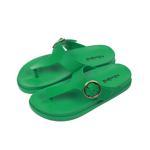 Ladies Girl Fashion Wide Flat 2022 Pvc Plastic Outdoor Slippers Woman