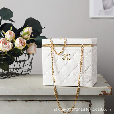 2pcs New folding environmental protection flower carrier bag gold chain flower bouquet packaging bag rose Gift Box
