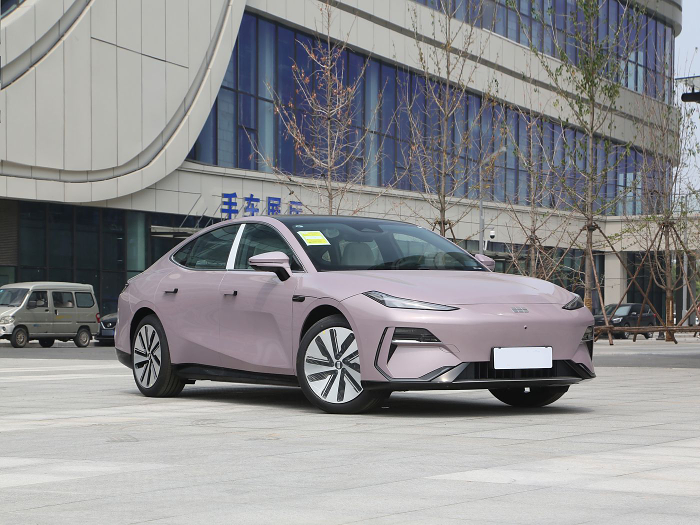 Hot Deals 550km Max Pro 665km Version Geely Electric Car Galaxy E8 Pure EV Vehicle