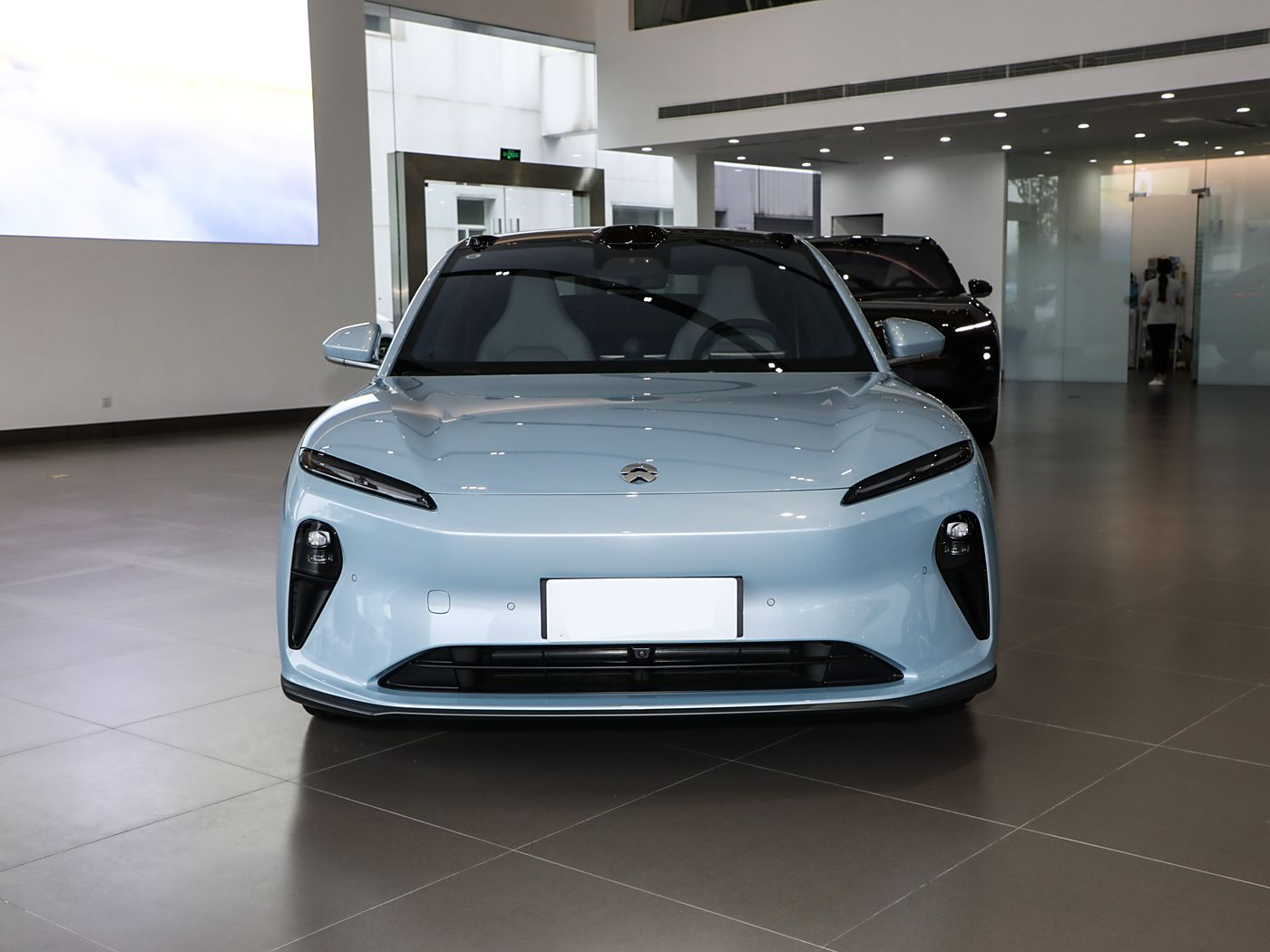 2024 Best Deal NIO ET5 Premium Electric Sedan with Advanced Technology