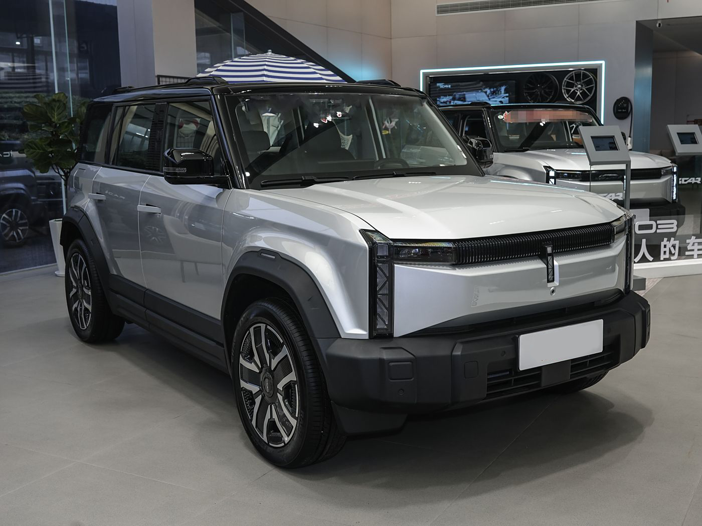 2024 Chery iCAR 03 Compact Electric SUV with Long Range and High Value