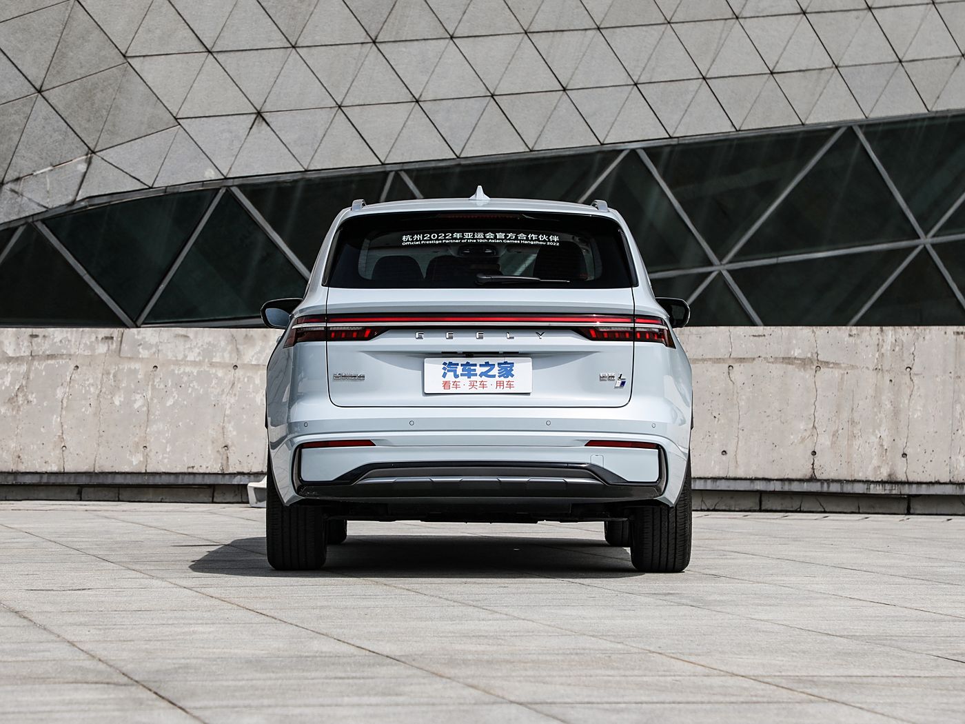 2025 Geely SUV 215 km/h High Performance Geely Car Monjara L Gasoline Car