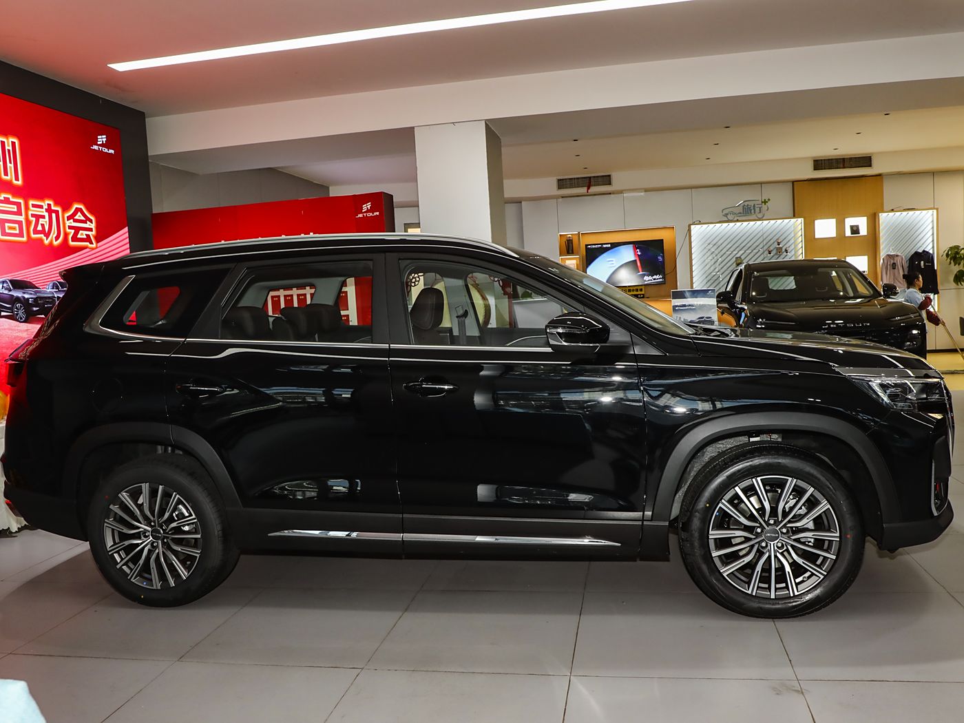 Jetour X90 Plus Chery Automobile 2024 1.6td/1.5t Villa Pro Mid-Size Suv Gasoline 5/7seater Petrol Vehicle New Car