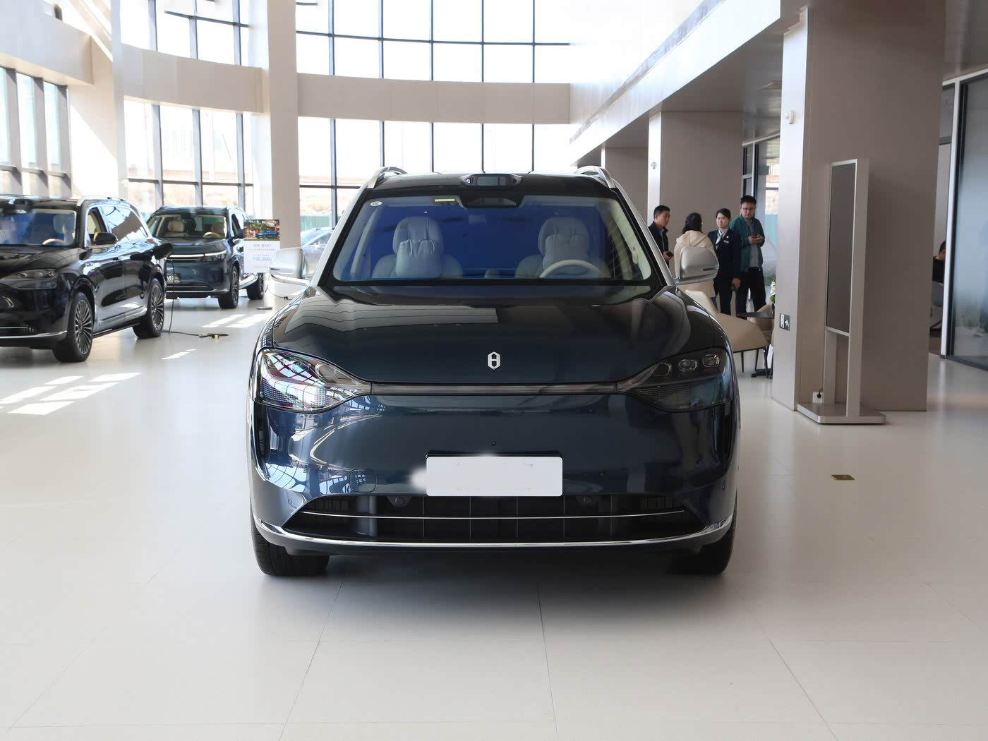 2024 AITO M9 Ultra EV Car 6-Seater New Energy Electric Vehicle Made in China