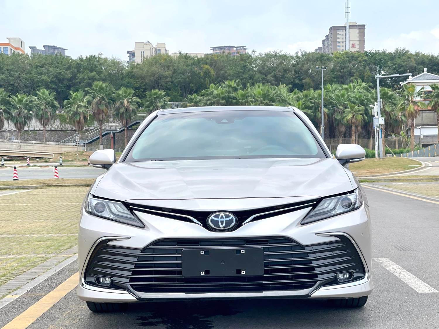 Toyota Japanese Car Toyota Camary FFW New Car Used Car 2.0E 10CVT 177ps 5 Seats LED 10 Electric Fabric Sedan