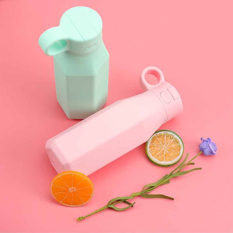 Water bottle Children drink travel bottle Baby silicone feeding bottle with straw.