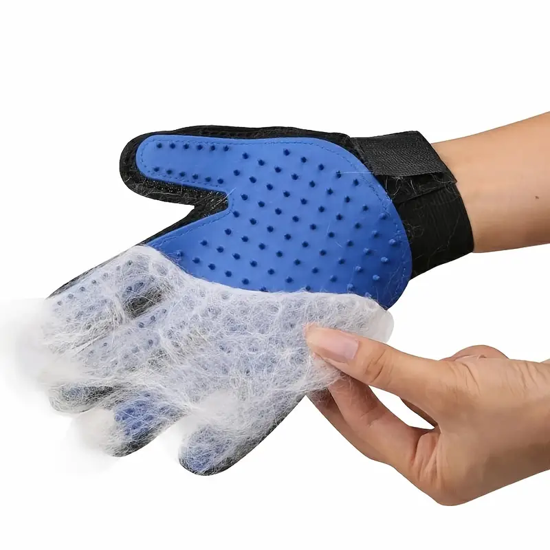 Pamper Your Pet with the Pet Grooming Glove - Perfect for Shedding Cats & Dogs